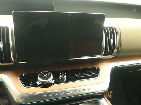 New 2026 Ford Expedition King Ranch image 14