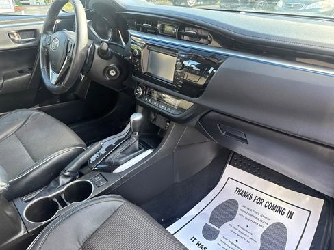 Used 2014 Toyota Corolla S FWD image 19