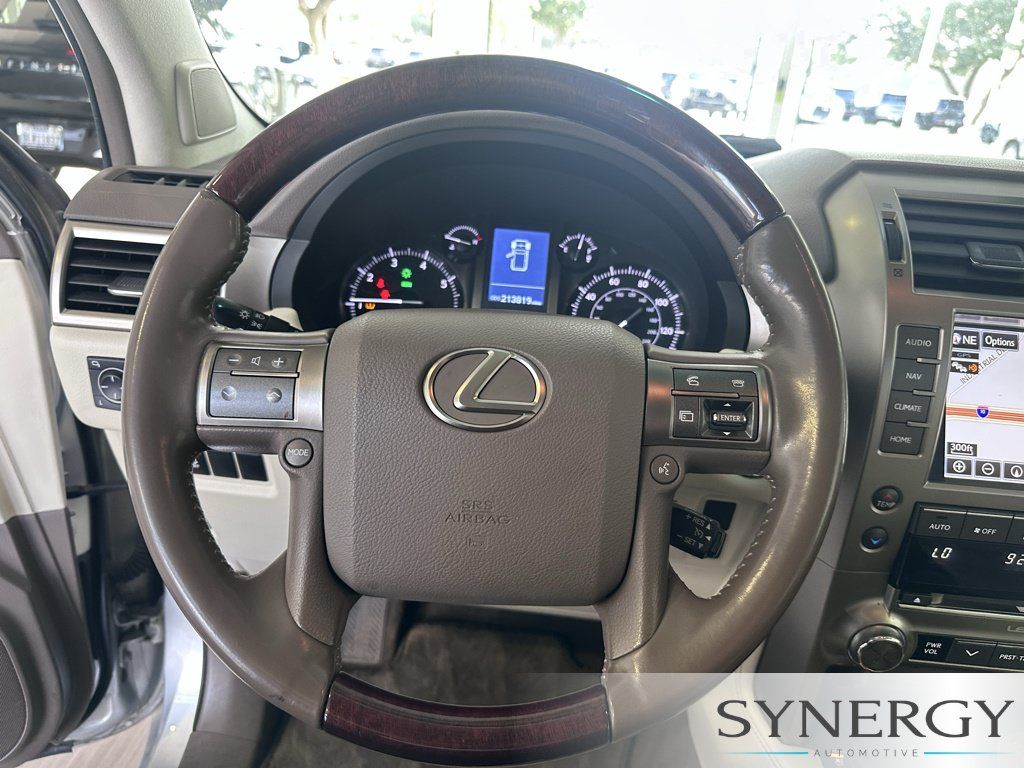 Used 2015 Lexus GX 460 w/ Premium Package AWD/4WD image 19