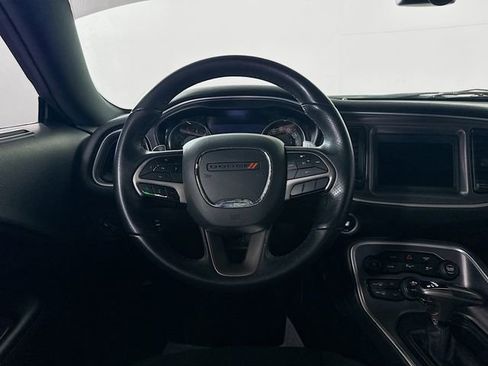 Used 2019 Dodge Challenger R/T RWD image 22