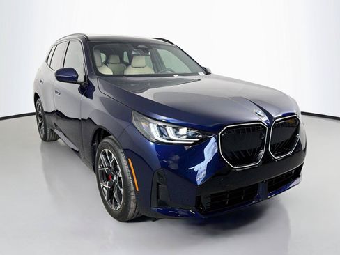 New 2026 BMW X3 xDrive30i w/ Premium Package AWD/4WD image 3