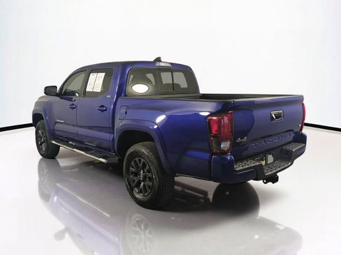 Used 2023 Toyota Tacoma SR5 w/ Technology Package AWD/4WD image 7