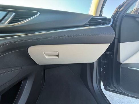 Used 2024 Buick Enclave Essence w/ Experience Buick Package image 30