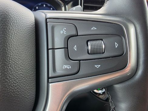 Used 2024 Chevrolet Silverado 1500 LT AWD/4WD image 16