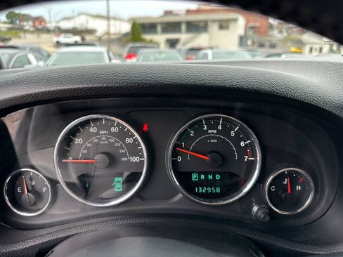 Used 2013 Jeep Wrangler Unlimited Sport AWD/4WD image 42