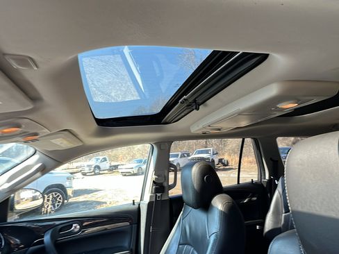 Used 2016 Buick Enclave Premium w/ Experience Buick Package image 18