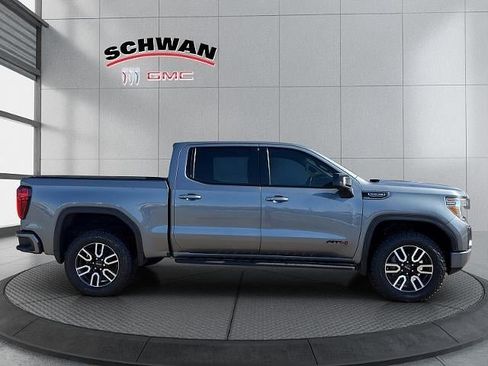 Used 2021 GMC Sierra 1500 AT4 w/ AT4 Premium Package image 3