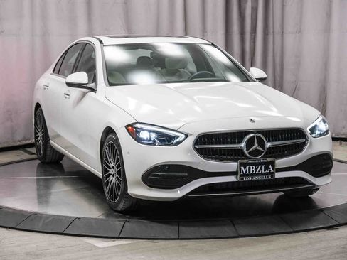 Used 2023 Mercedes-Benz C 300 Sedan image 2
