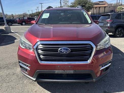 Used 2019 Subaru Ascent Premium image 8