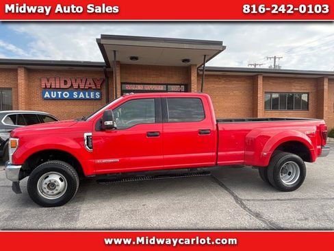 Used 2022 Ford F350 XLT image 1