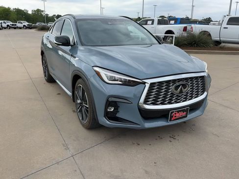 Used 2022 INFINITI QX55 Essential w/ Proactive Package AWD/4WD image 3