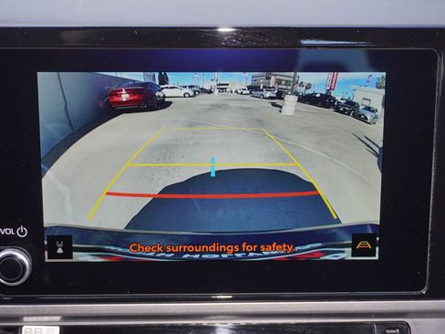 Certified 2025 Toyota Camry SE image 15