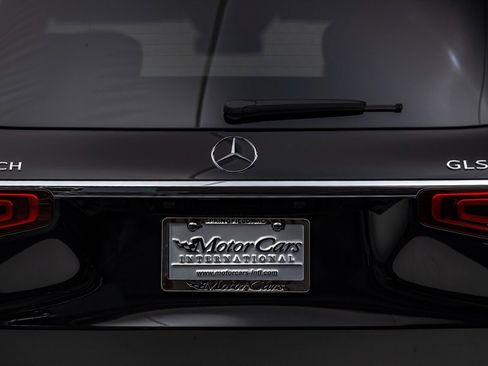 Used 2022 Mercedes-Benz Maybach GLS 600 4MATIC image 18