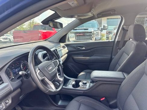 Used 2023 GMC Acadia SLE w/ Driver Convenience Package AWD/4WD image 11