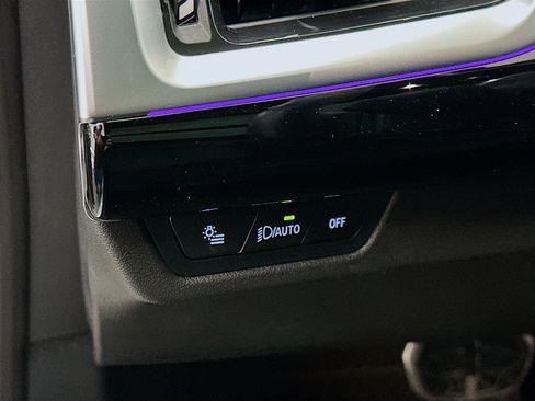 Used 2025 BMW X1 xDrive28i image 17