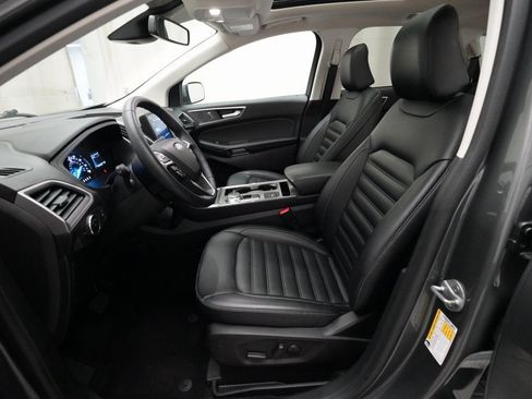 Used 2022 Ford Edge SEL w/ Convenience Package image 7