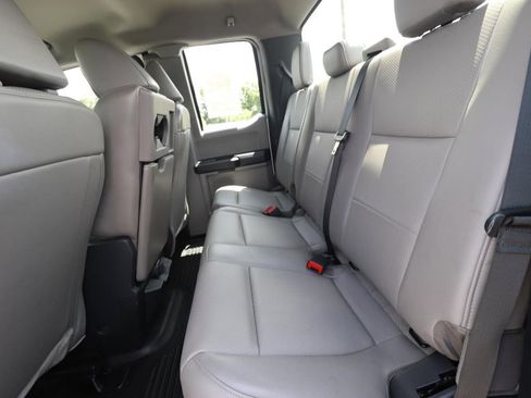 Certified 2022 Ford F250 XL w/ XL Value Package RWD image 9