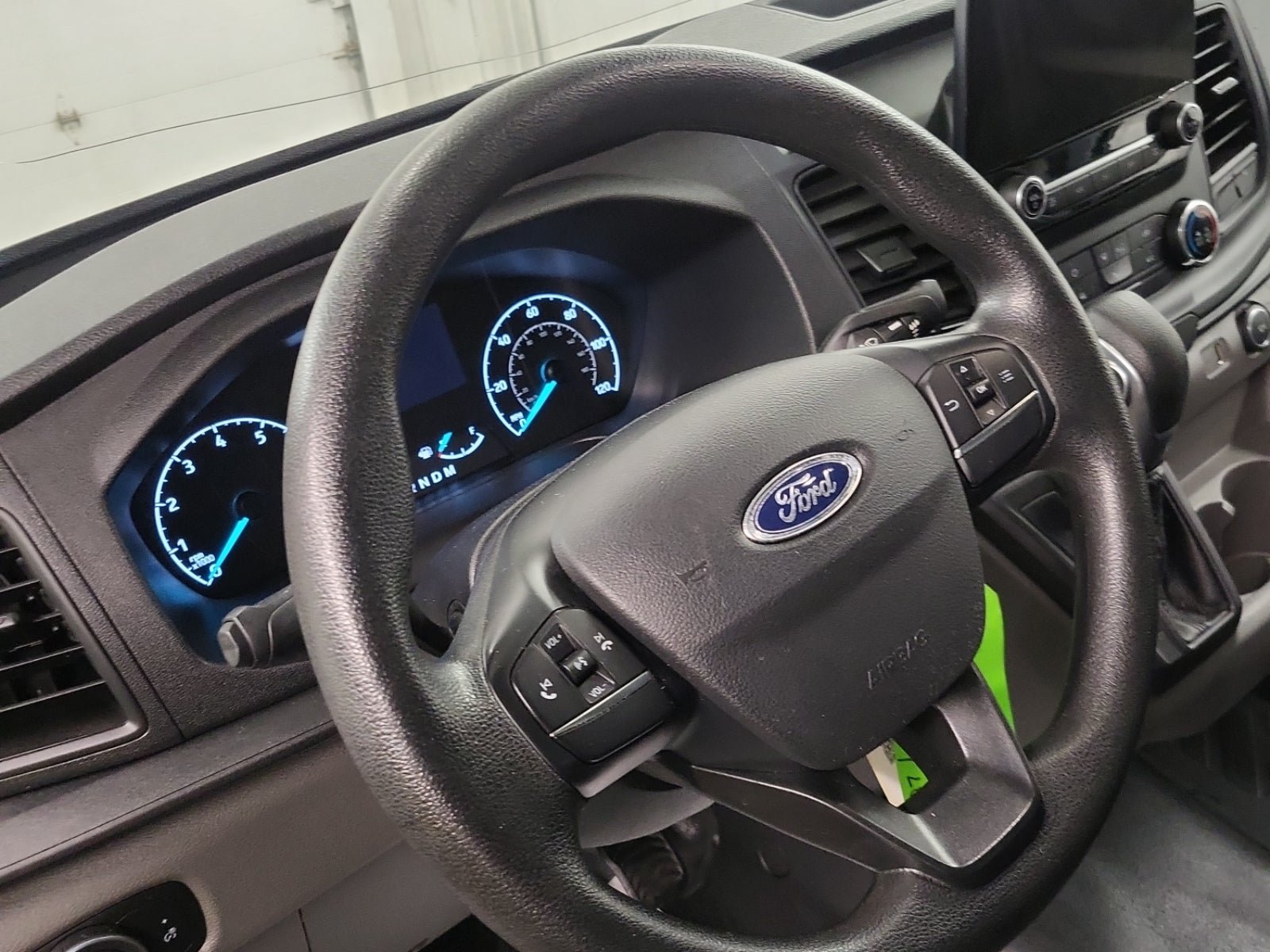 Used 2021 Ford Transit 150 Low Roof RWD image 11