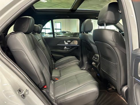 Used 2024 Mercedes-Benz GLE 450 4MATIC image 45