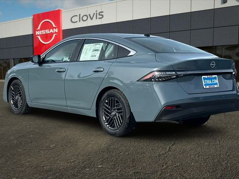 New 2026 Nissan Sentra SV w/ Floor Mat Package FWD image 7