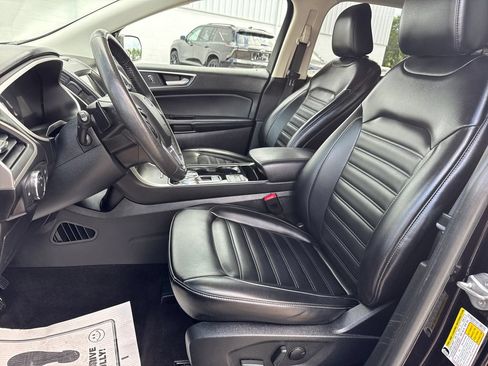 Used 2020 Ford Edge SEL AWD/4WD image 9