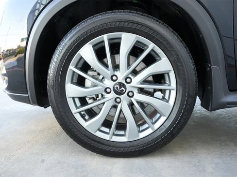 Certified 2025 INFINITI QX50 Luxe image 26