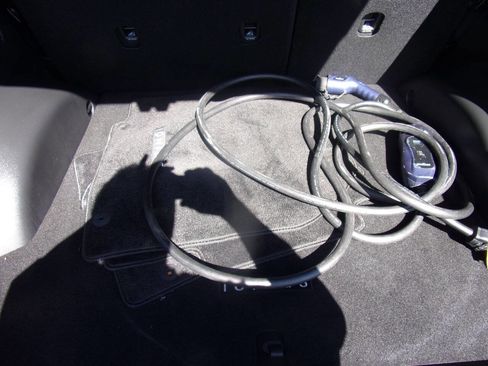 Used 2023 Hyundai Ioniq 5 SE w/ Cargo Package image 16