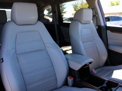 Used 2022 Honda CR-V Touring image 17