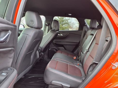 Used 2025 Chevrolet Blazer RS w/ Driver Confidence II Package image 31