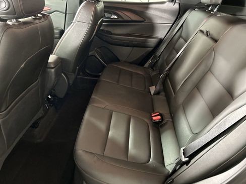 Used 2024 Chevrolet TrailBlazer RS w/ Convenience Package image 23
