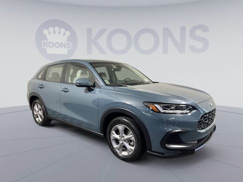 Used 2024 Honda HR-V LX image 2
