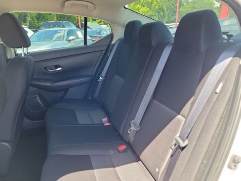 Used 2023 Nissan Sentra SV w/ All-Weather Package FWD image 10
