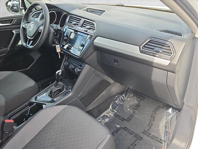 Used 2020 Volkswagen Tiguan S FWD image 21