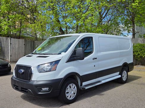 Used 2025 Ford Transit 250 Low Roof w/ Exterior Upgrade Package RWD image 2