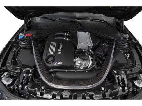 Used 2019 BMW M4 CS image 13