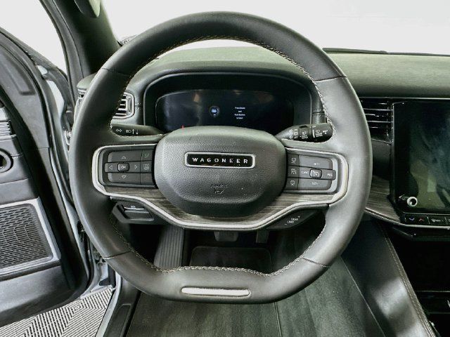 Used 2024 Jeep Wagoneer L Series II w/ Flexible Seating Group RWD image 13