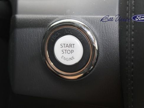 Used 2024 Nissan Armada SL AWD/4WD image 24