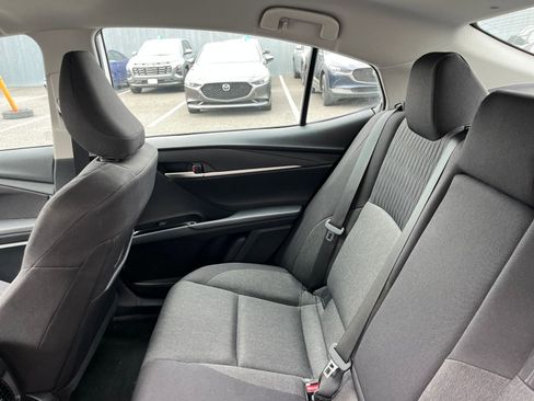 Used 2025 Toyota Camry LE image 38