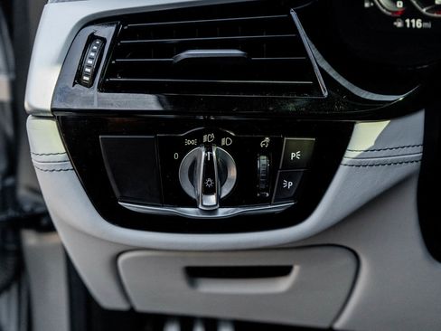 Used 2021 BMW M5 w/ Executive Package image 36