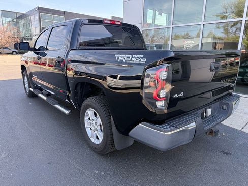 Used 2014 Toyota Tundra SR5 w/ SR5 Upgrade Package image 10