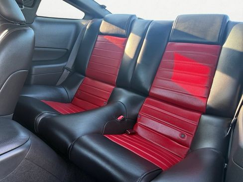 Used 2007 Ford Mustang Shelby GT500 RWD image 13