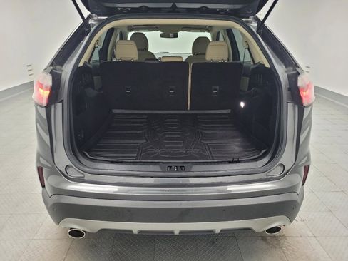 Used 2019 Ford Edge SEL FWD image 29