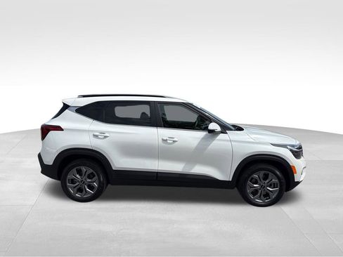 Certified 2024 Kia Seltos S AWD/4WD image 6
