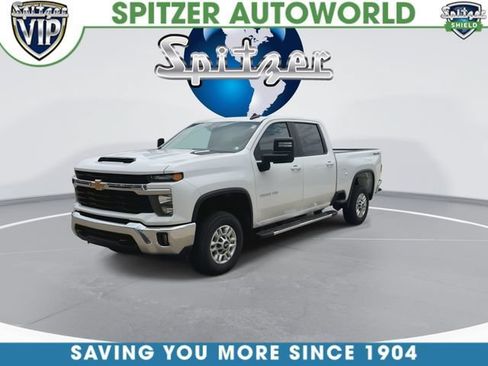 Used 2025 Chevrolet Silverado 2500 LT w/ Convenience Package AWD/4WD image 5