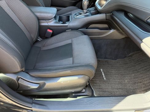 Used 2022 Subaru Outback 2.5i Premium image 17