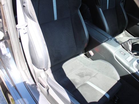 Used 2023 Toyota GR86 Premium RWD image 16