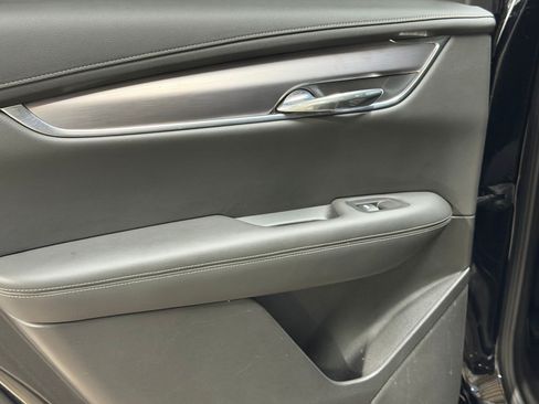 Used 2023 Cadillac XT6 Luxury FWD image 39