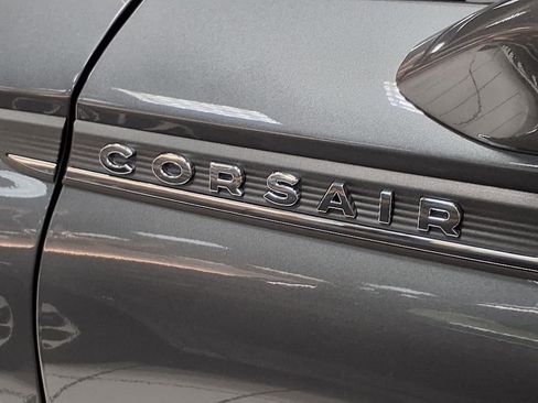 New 2025 Lincoln Corsair Reserve w/ Equipment Group 202A AWD/4WD image 26