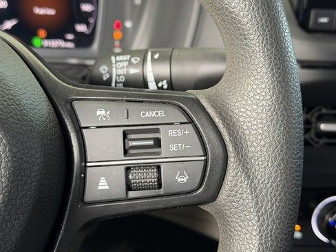 Used 2025 Honda Accord SE image 27