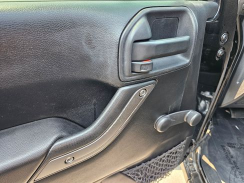 Used 2011 Jeep Wrangler Sport AWD/4WD image 19
